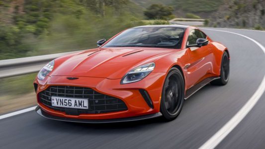 ZkNUMCol0Zci9GzX_aston-martin-vantage-2024-front34dynamic1